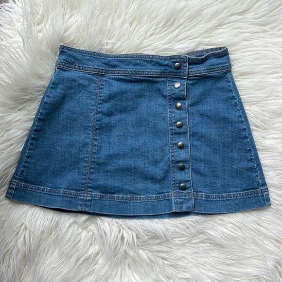 Free People Denim button down mini skirt size 4 - Picture 1 of 4